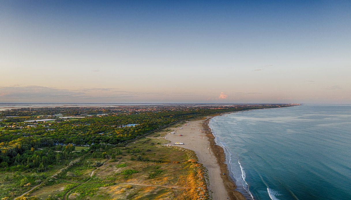 spiaggia punta-sabbioni.jpeg